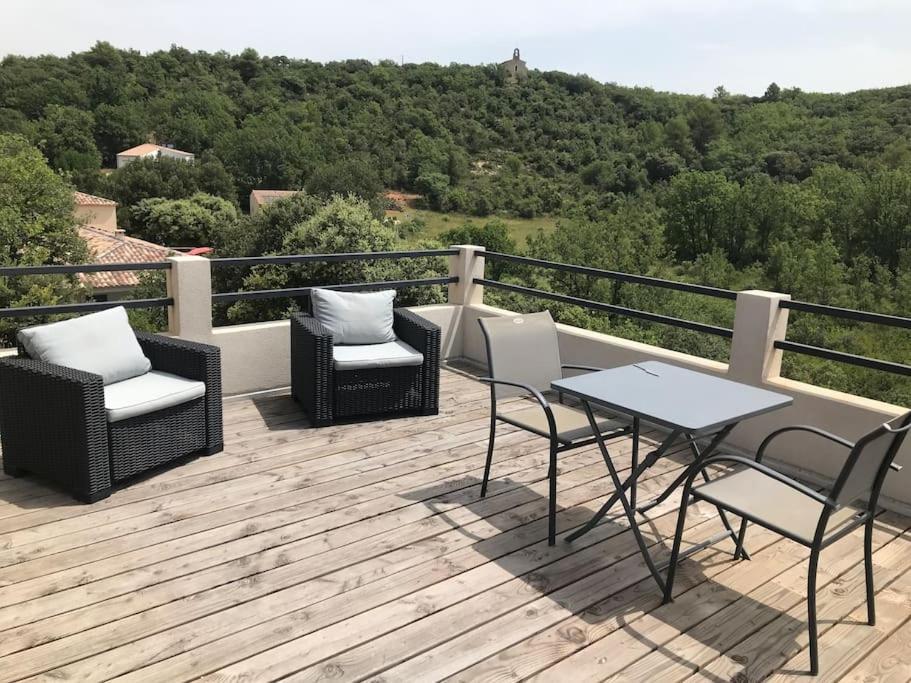 Studio Au Calme, Grande Terrasse Avec Vue Vallee Ginasservis Eksteriør billede