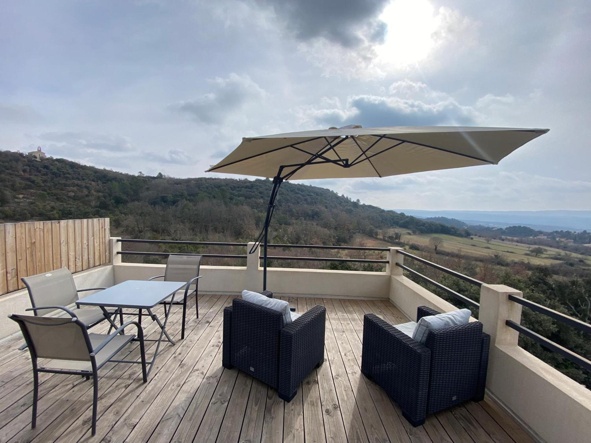 Studio Au Calme, Grande Terrasse Avec Vue Vallee Ginasservis Eksteriør billede