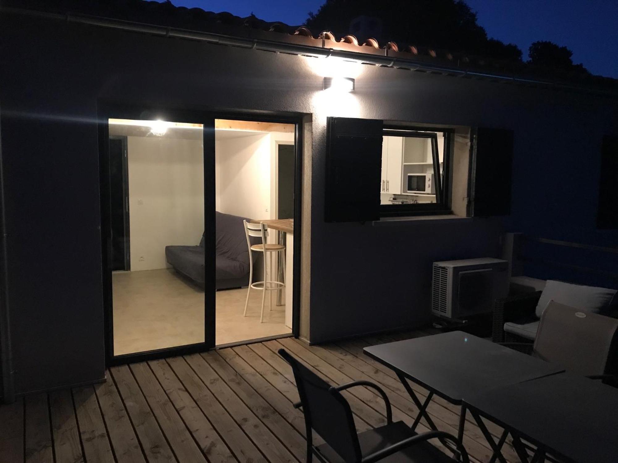 Studio Au Calme, Grande Terrasse Avec Vue Vallee Ginasservis Eksteriør billede